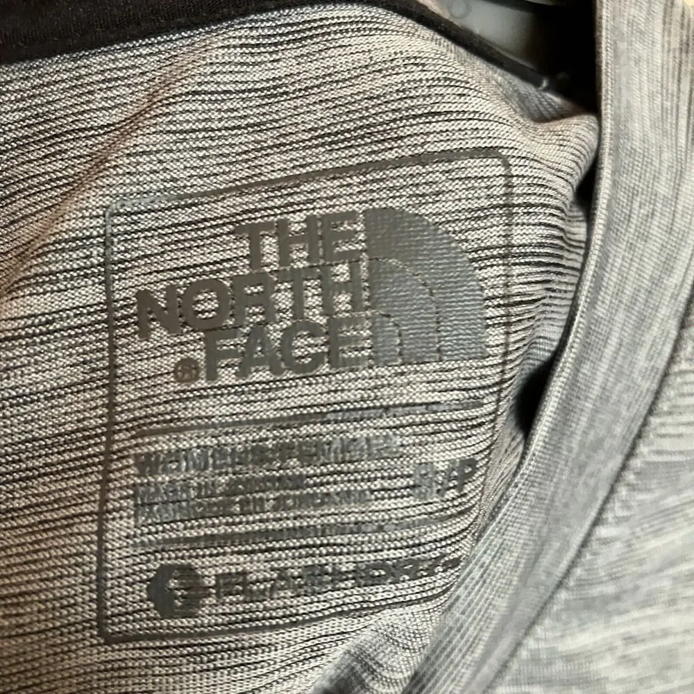 The North Face Shirt Women’s Small Gray Flash Dry Short Sleeve Pullover Sports - Picture 3 of 8
